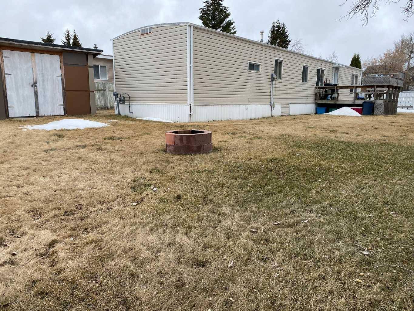 Sylvan Lake, AB T4S1J3,76 Parkland DR S