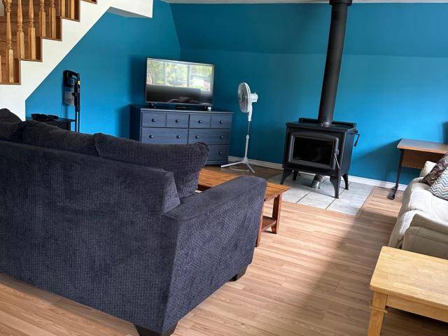 5928 5TH AVE, Blue River, BC V0E 1J0