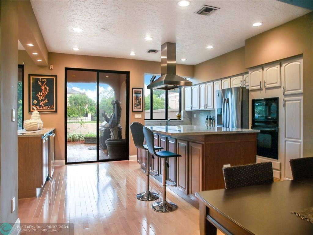 Deerfield Beach, FL 33442,2875 Via Venezia