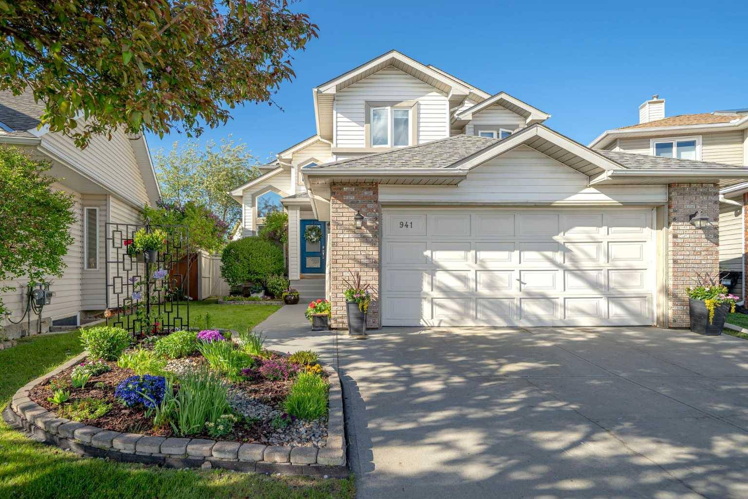 Calgary, AB T2C 4K8,941 Riverview PL SE