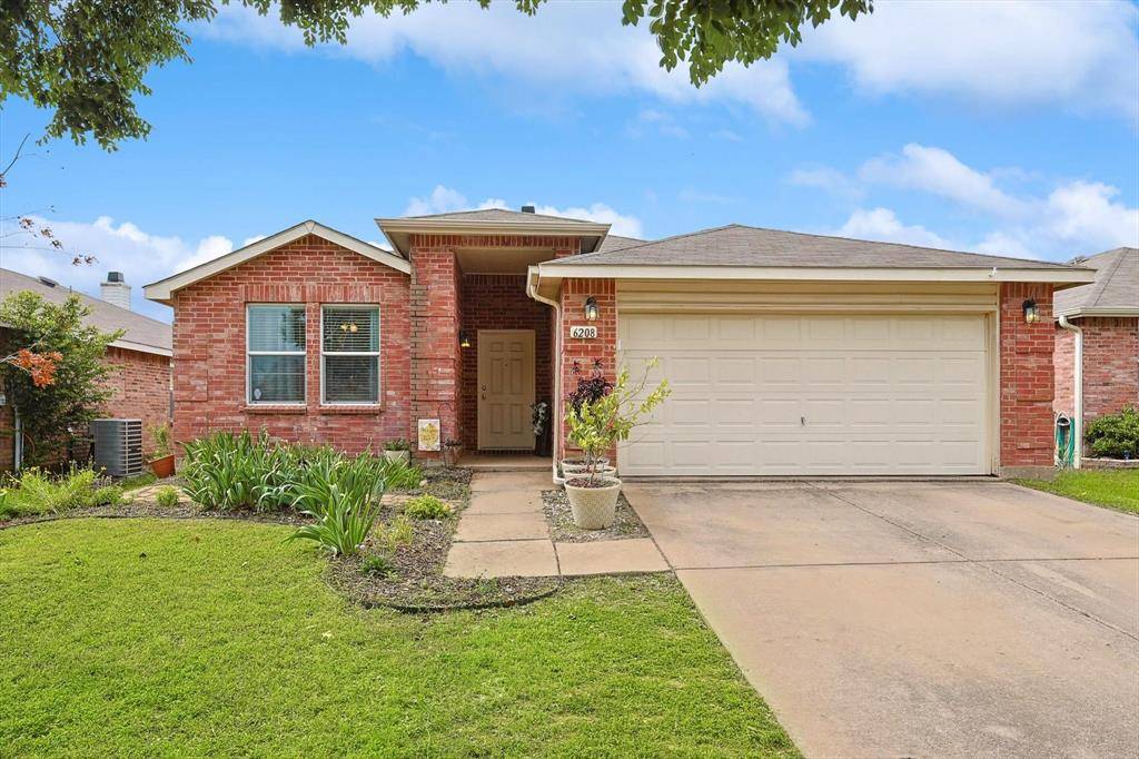 Denton, TX 76210,6208 Thoroughbred Trail