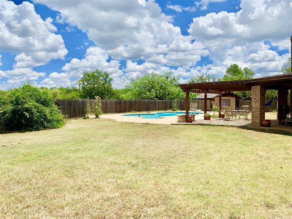 Breckenridge, TX 76424,2 Chaparral Lane