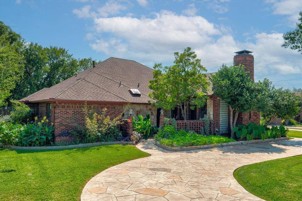 Highland Village, TX 75077,806 Highland Hills Lane