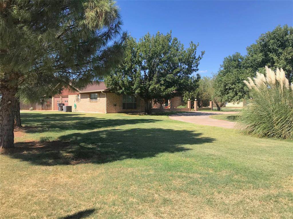 Anson, TX 79501,532 Avenue Q