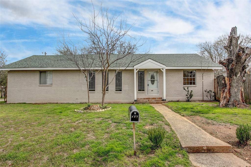 Weatherford, TX 76086,314 N Bowie Drive