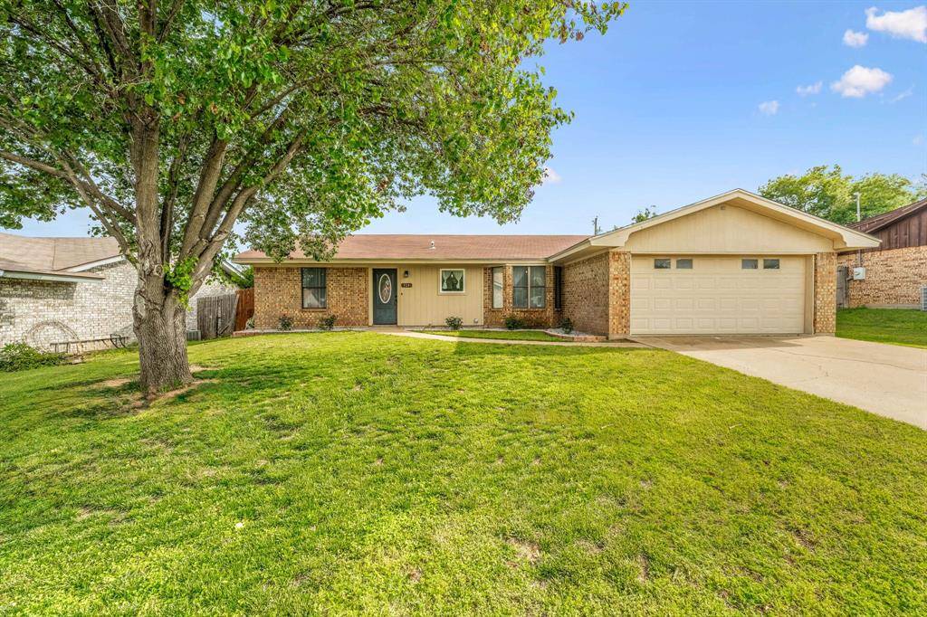 Stephenville, TX 76401,524 Spring Meadow Street