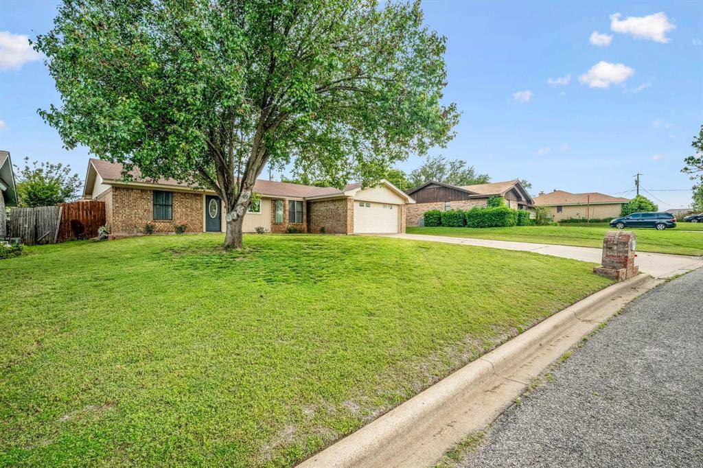 Stephenville, TX 76401,524 Spring Meadow Street