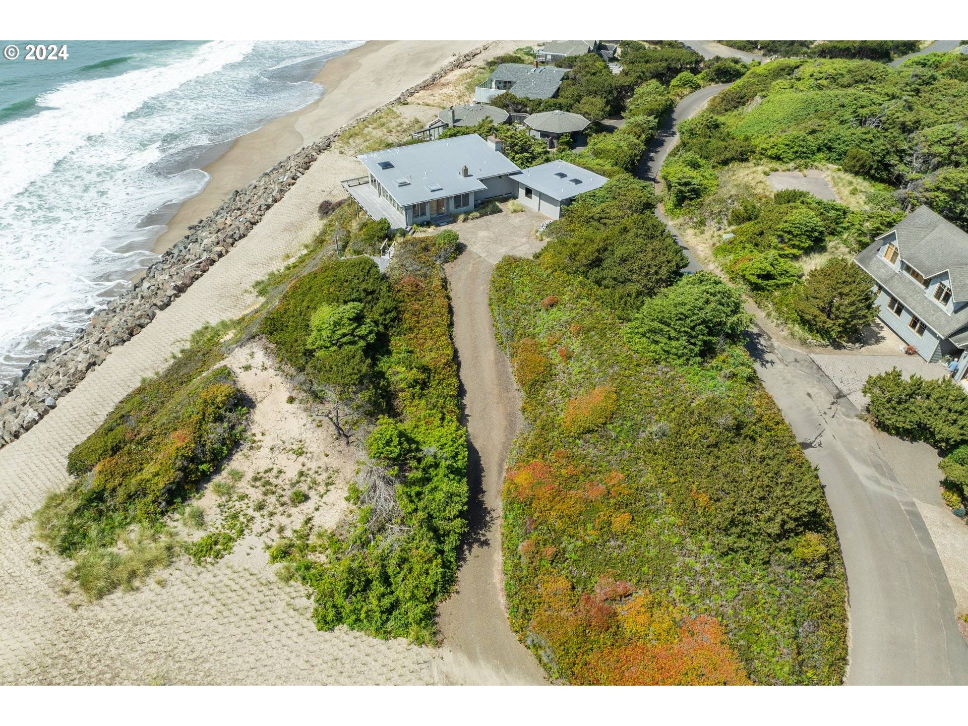 Gleneden Beach, OR 97388,20 SPOUTING WHALE LN