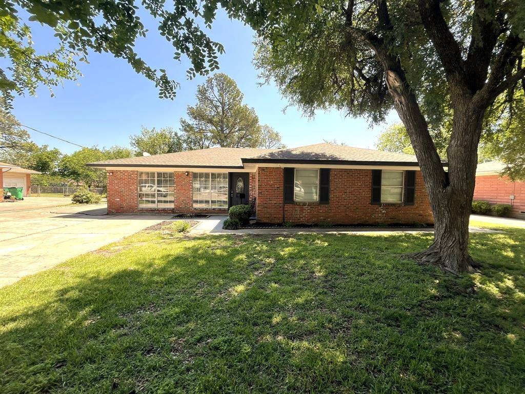 Gainesville, TX 76240,1112 Magnolia Street