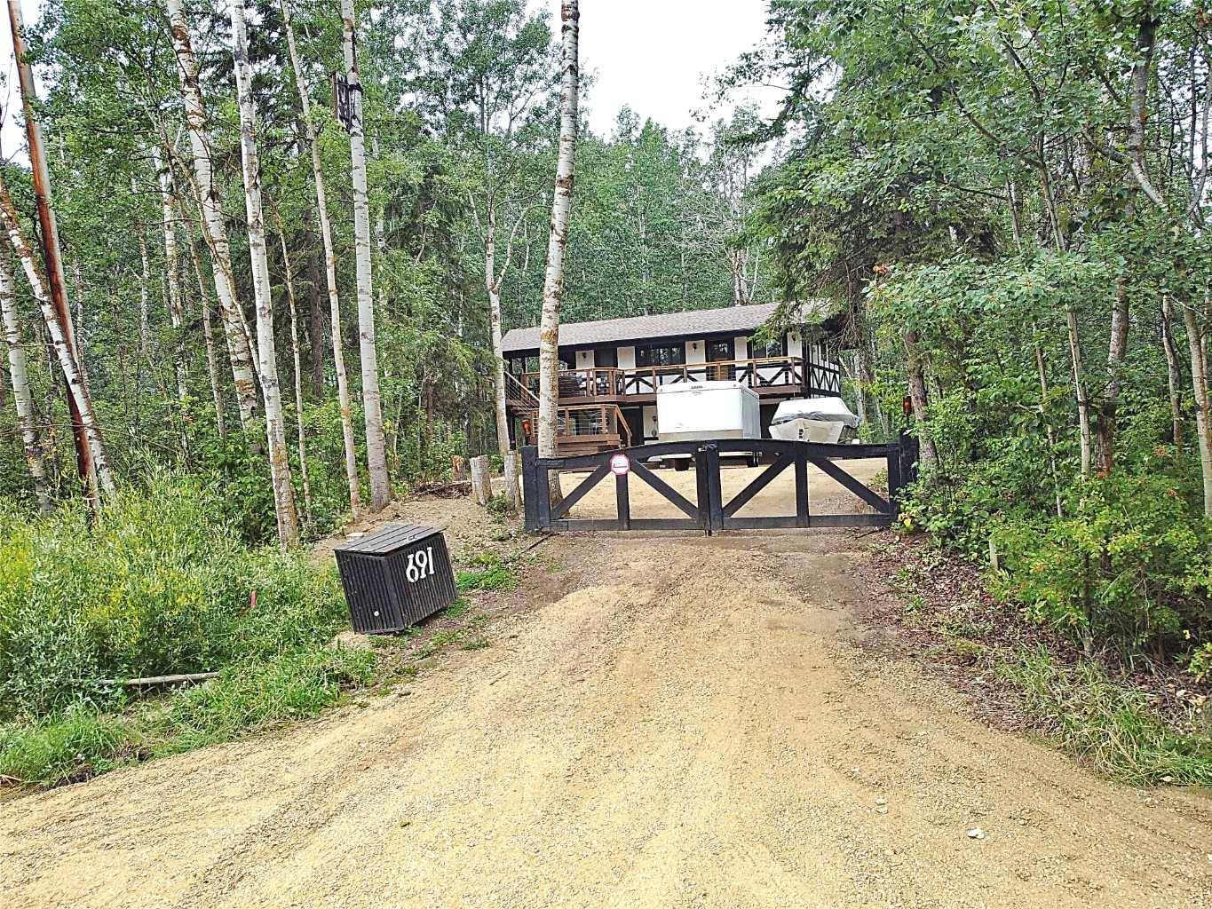 Sunbreaker Cove, AB T0C 0J0,691 Fox CRES