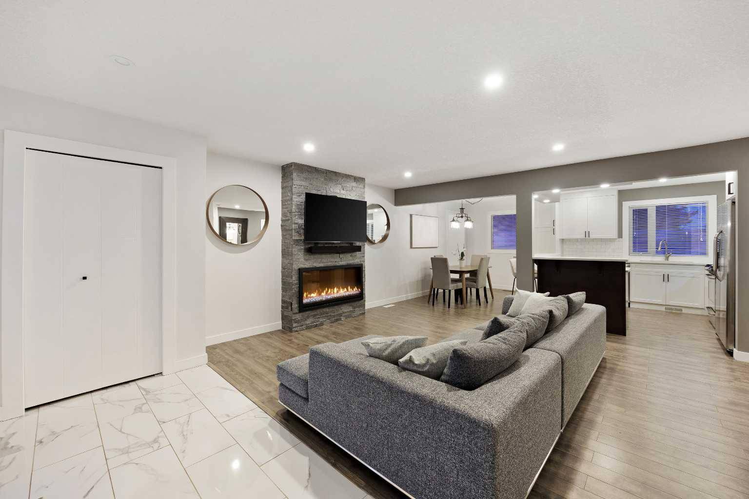 Calgary, AB T2H 1T5,316 ASHLEY CRES SE