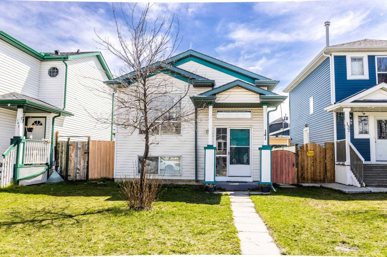 Calgary, AB T3J 3S9,141 Martin Crossing CRES NE