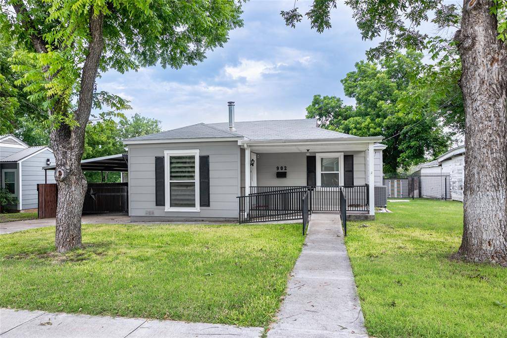 Brady, TX 76825,902 W 4th Street