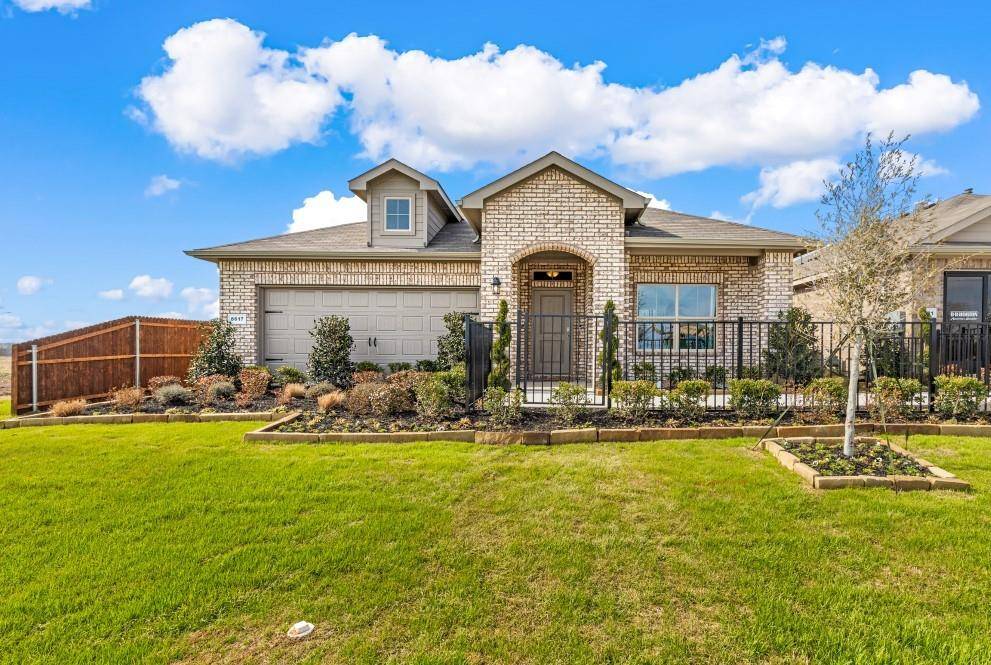 Fort Worth, TX 76179,5440 RED FERN Lane