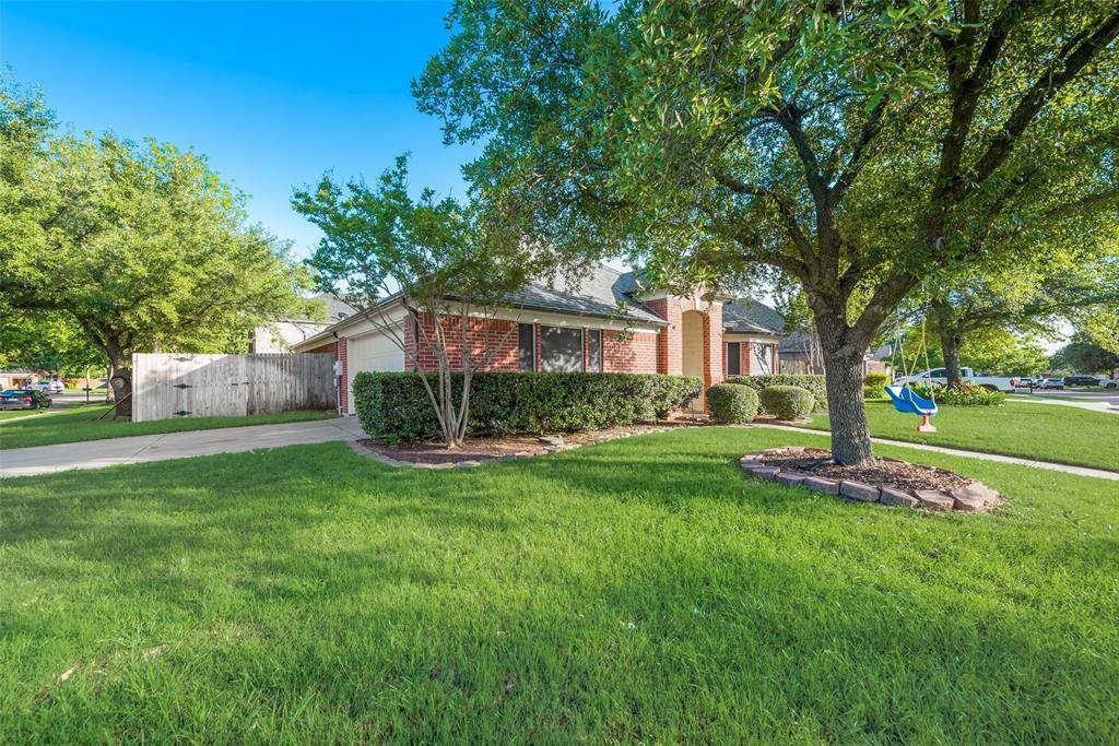 Burleson, TX 76028,2751 Oakdale Drive