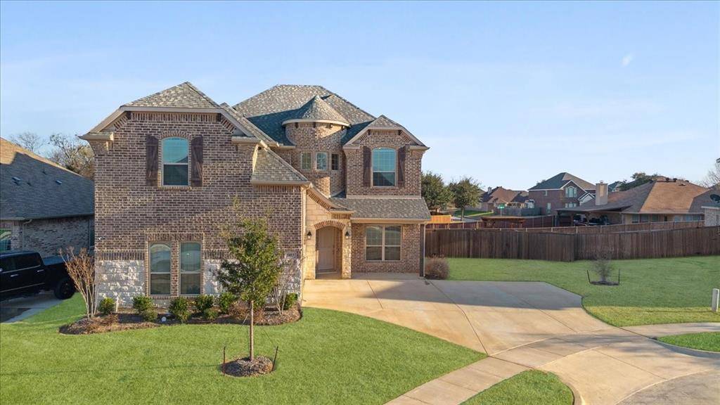 Grand Prairie, TX 75052,5823 Pamela Way