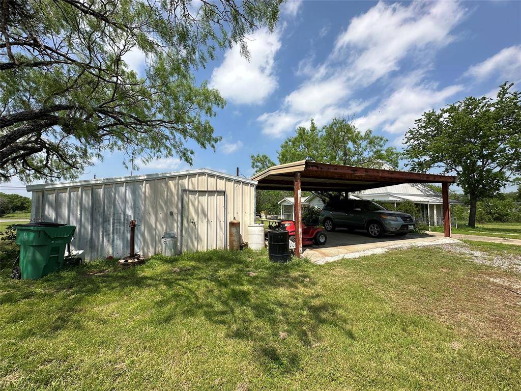 Graford, TX 76449,205A N Lamar Avenue