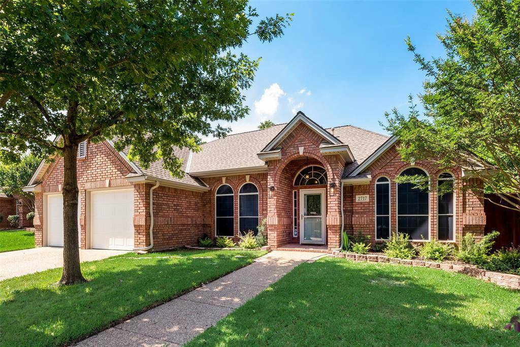 Bedford, TX 76021,2717 Maple Brook Court