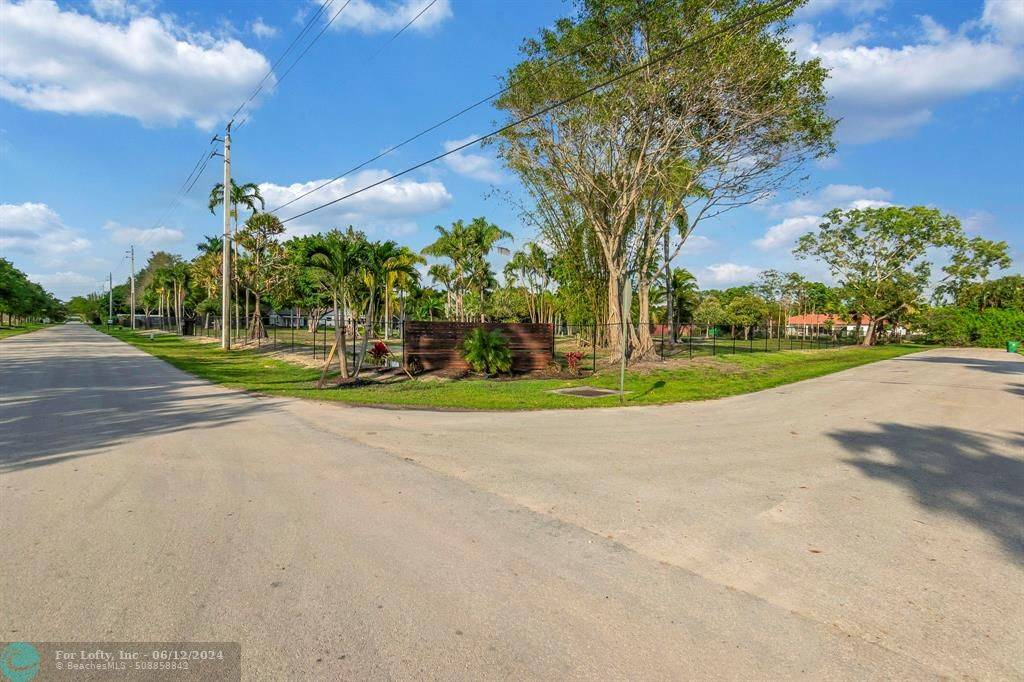 Southwest Ranches, FL 33332,5350 SW 210th Ter