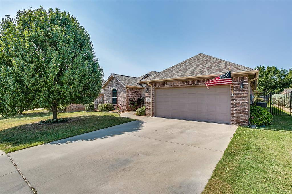 Weatherford, TX 76086,304 Jade Lane