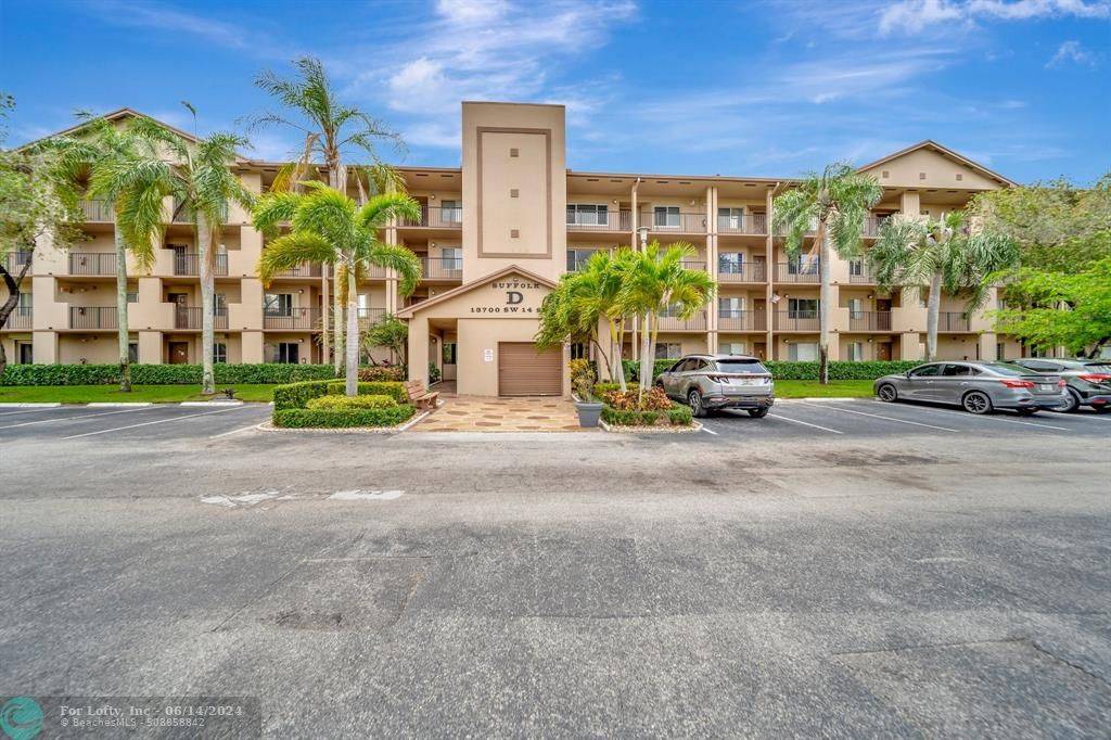 Pembroke Pines, FL 33027,13700 SW 14th St  #305 D