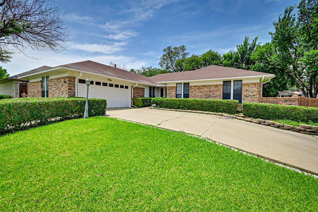 Irving, TX 75062,3517 Briarcliff Court N