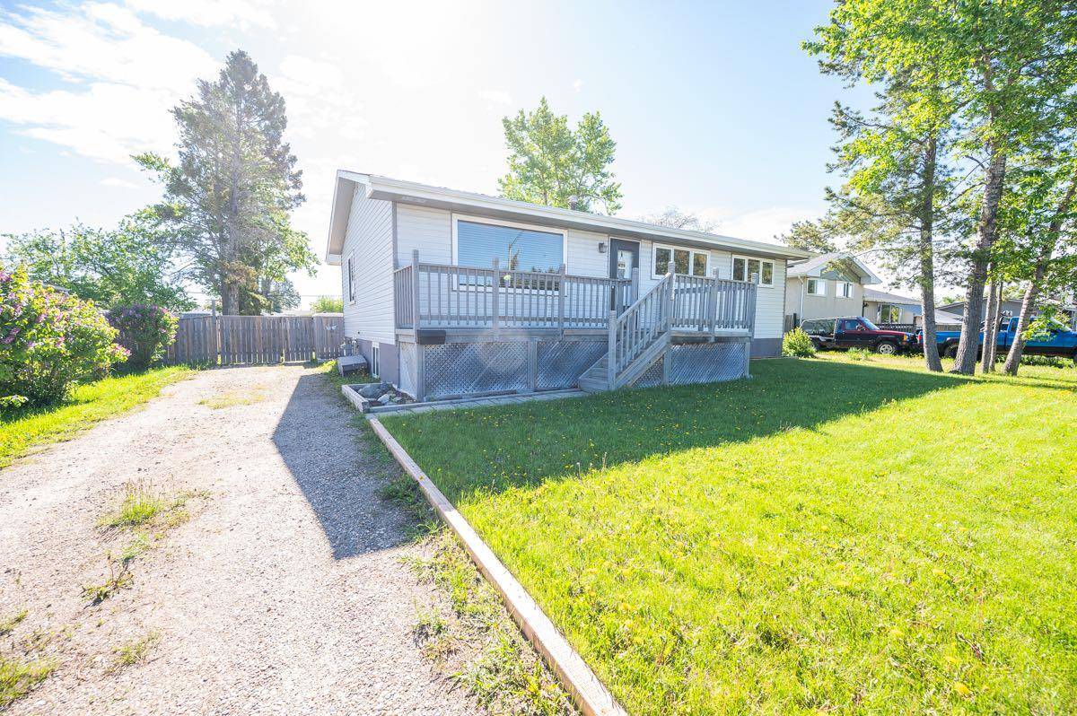 Innisfail, AB T4G 1J3,4124 50 AVE