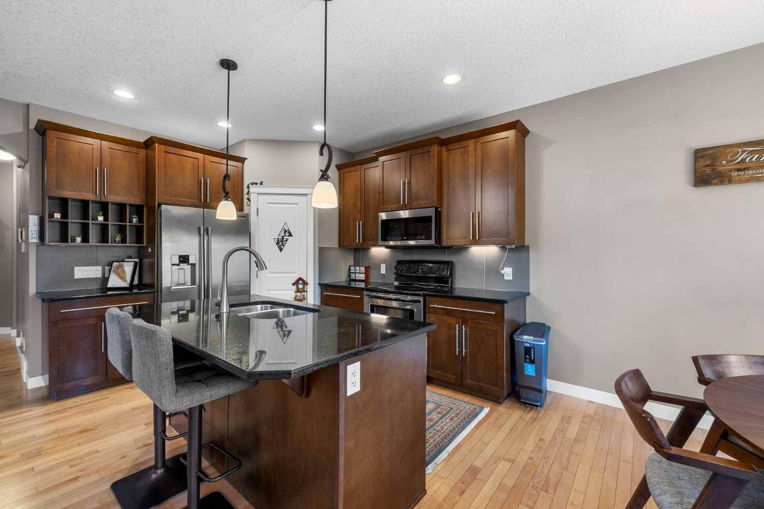 Calgary, AB T3L3E4,321 Tuscany Reserve Rise NW