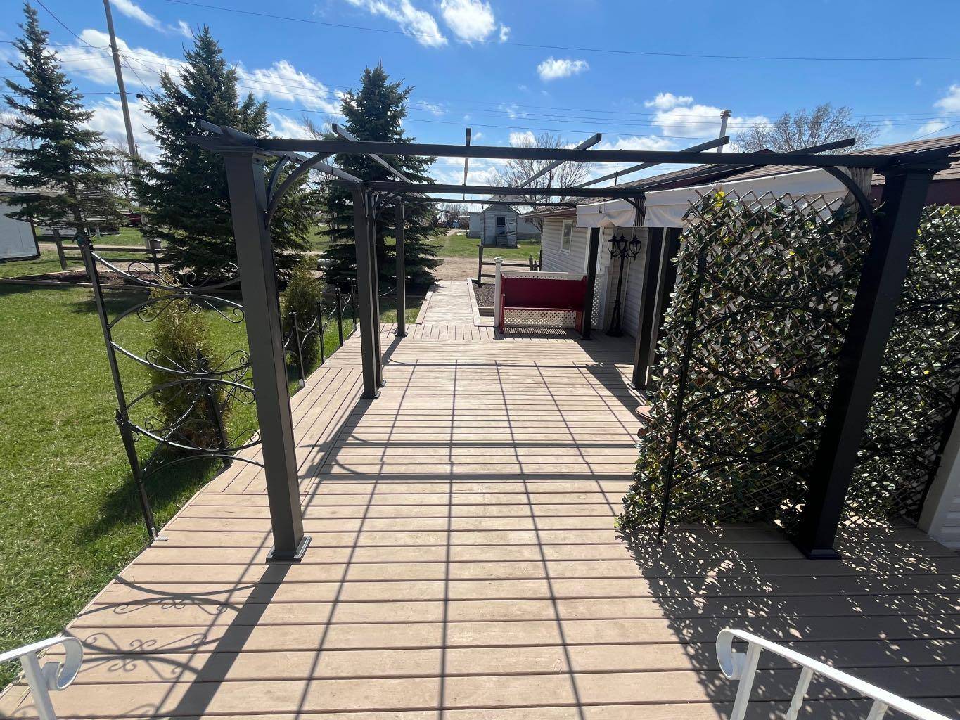 Youngstown, AB T0J 3P0,109 4 AVE SE