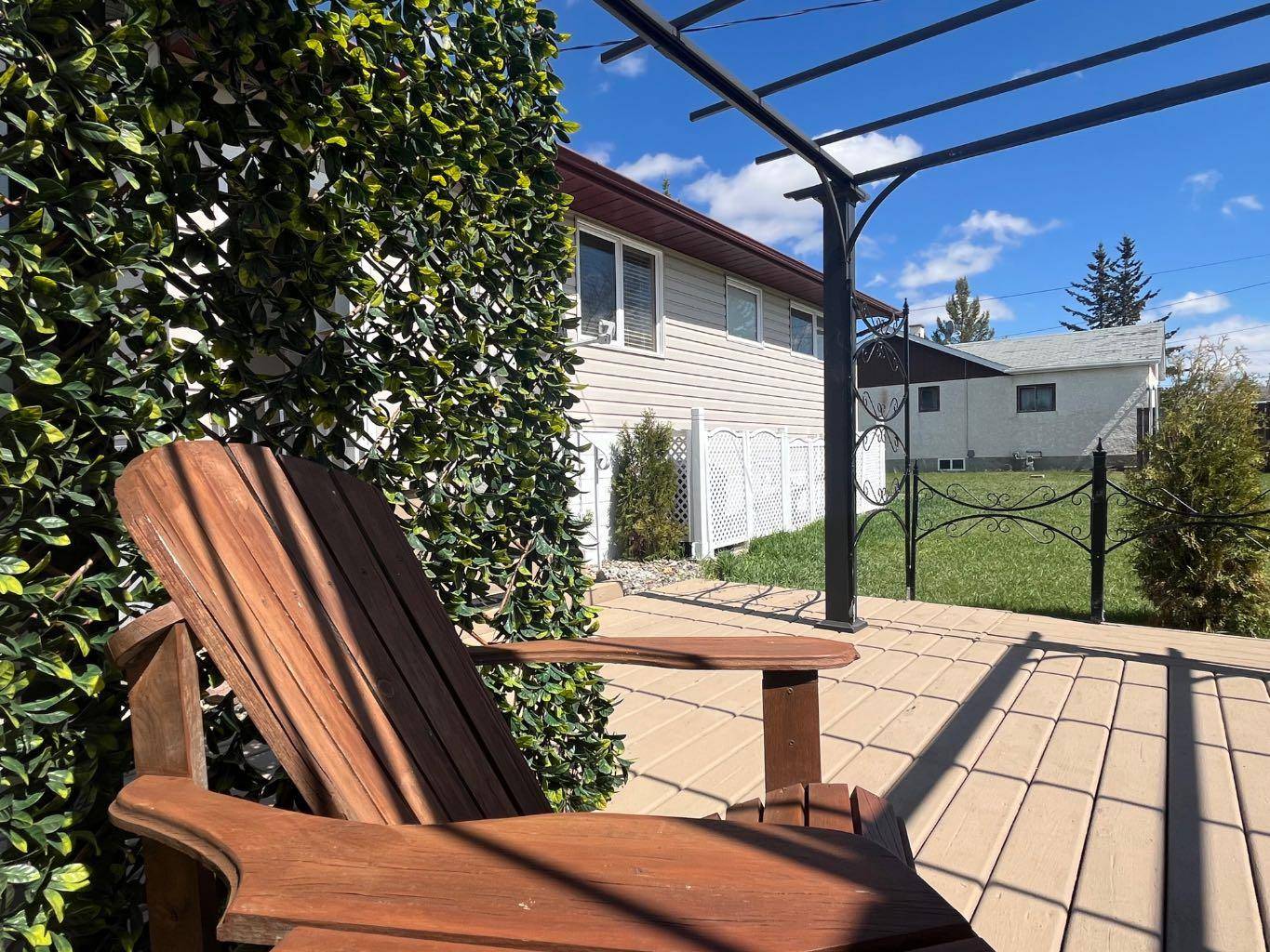 Youngstown, AB T0J 3P0,109 4 AVE SE