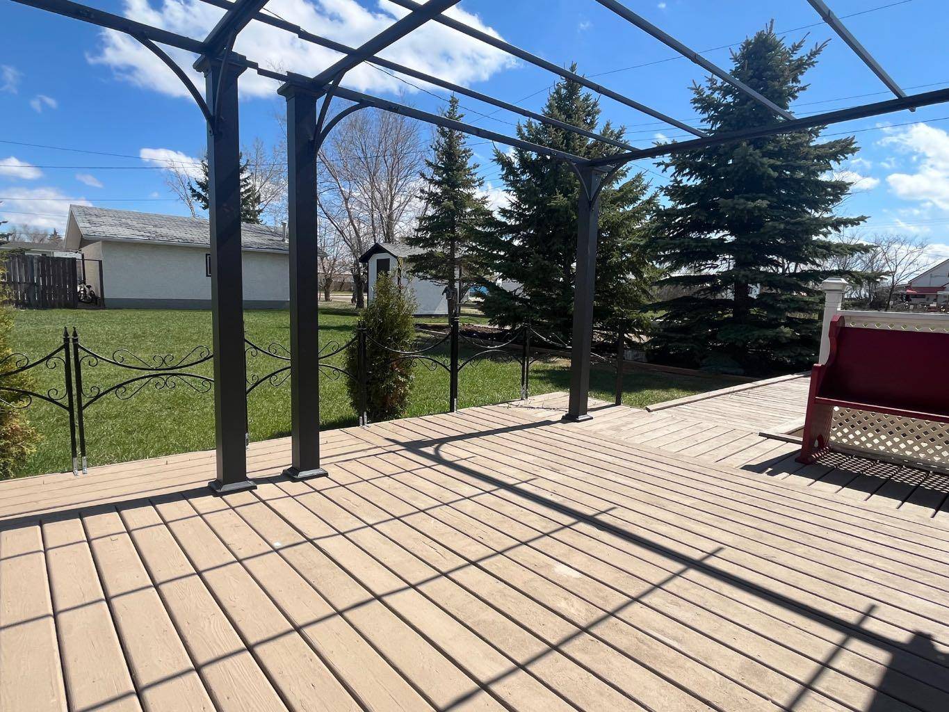 Youngstown, AB T0J 3P0,109 4 AVE SE