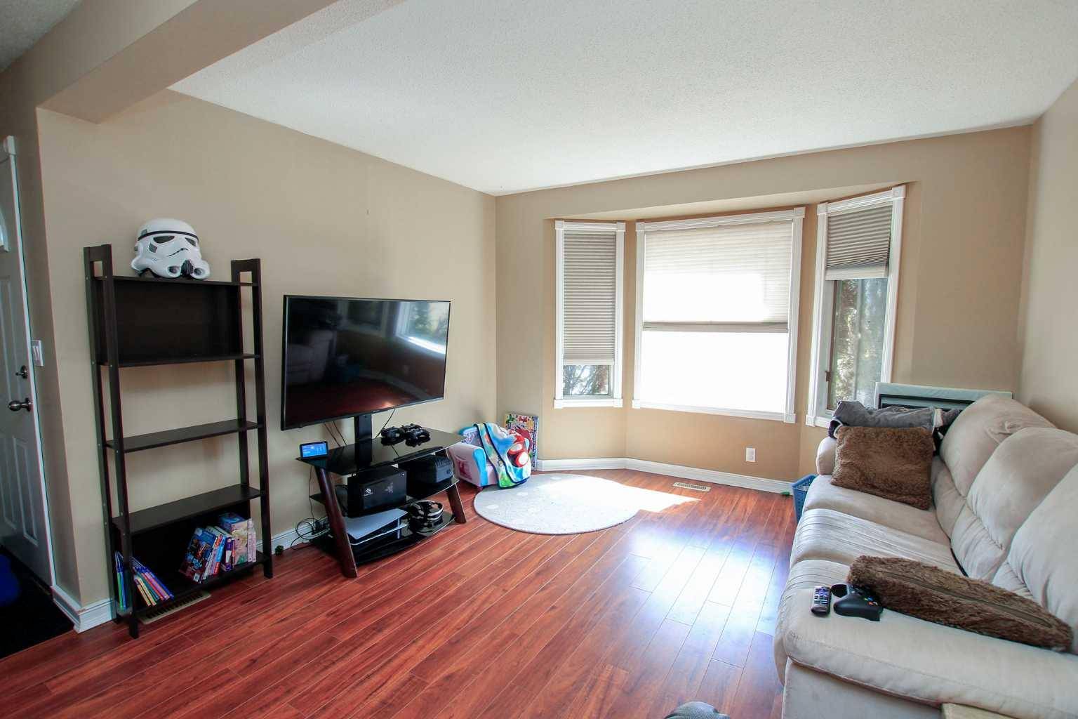 Red Deer, AB T4P 3L8,100 Good CRES