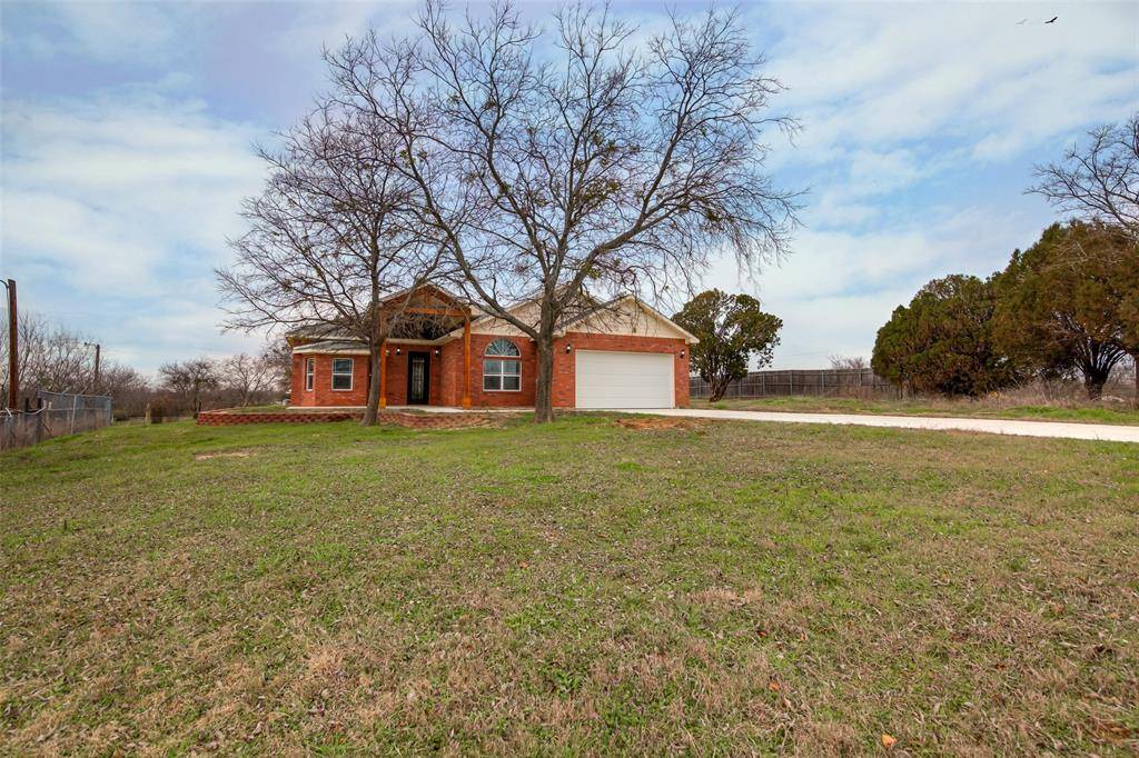 Reno, TX 76020,300 W Browder Circle