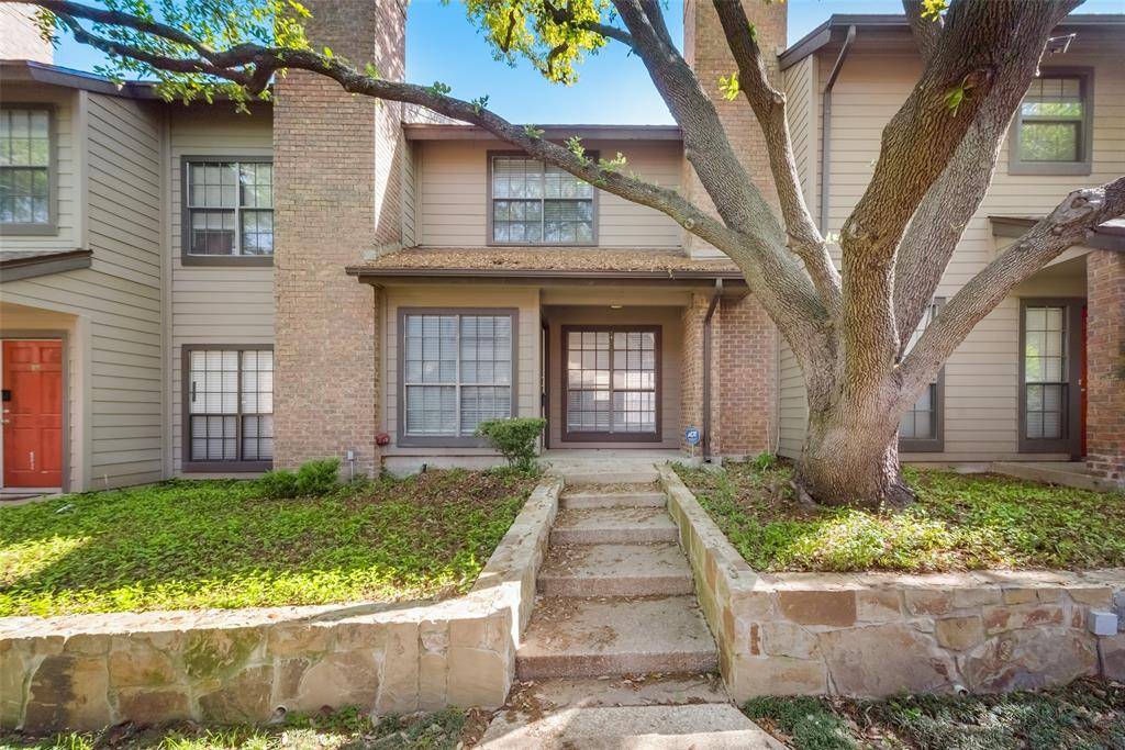 Dallas, TX 75231,9910 Royal Lane #1304