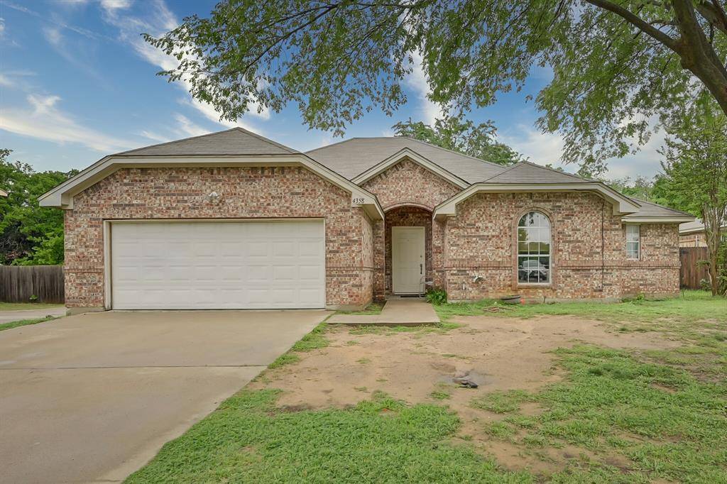 Arlington, TX 76017,4358 Green Acres Circle