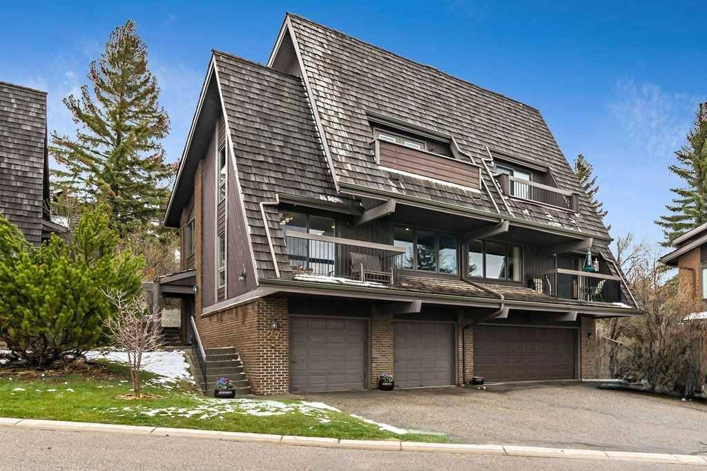 Calgary, AB T3G 1M3,700 Ranch Estates PL NW #27