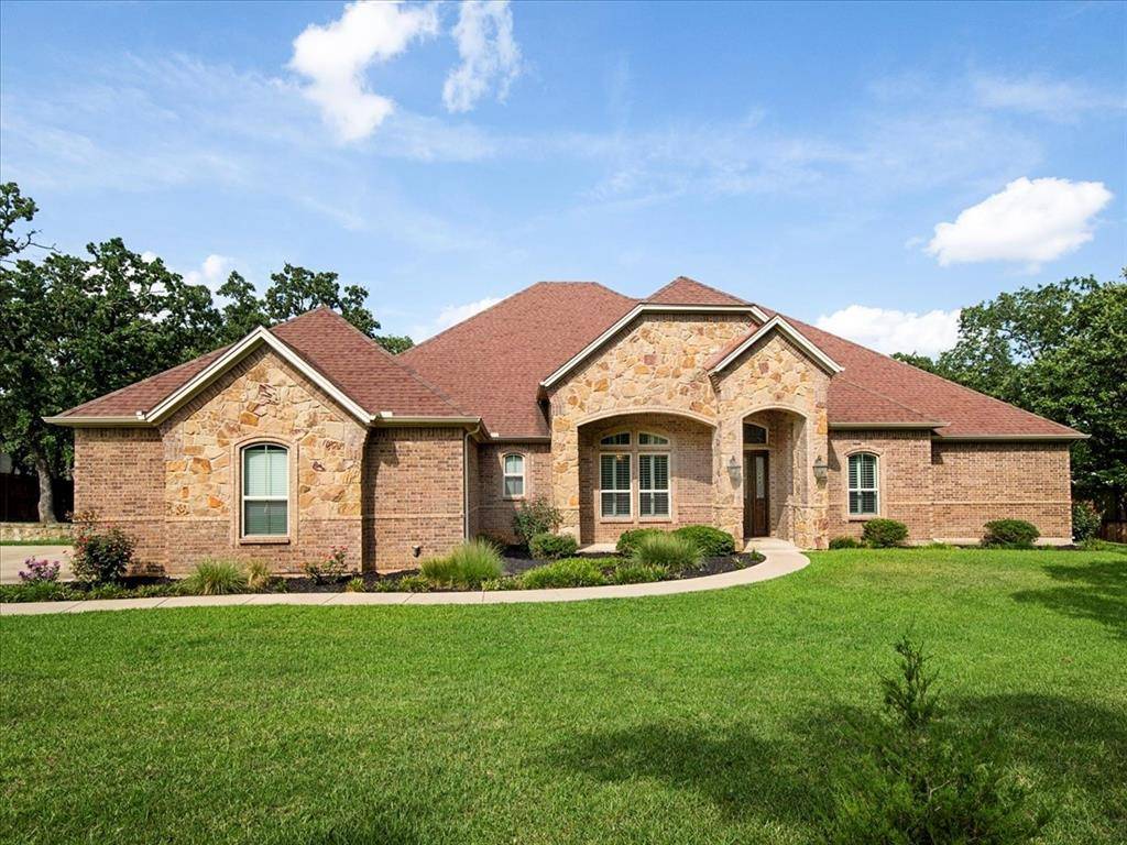 Cleburne, TX 76031,2804 Windsor Oaks Lane