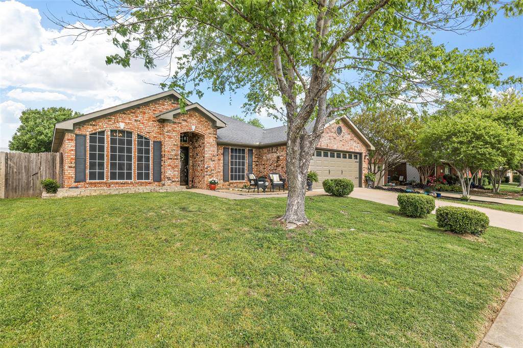 Burleson, TX 76028,1024 Cedar Ridge Lane