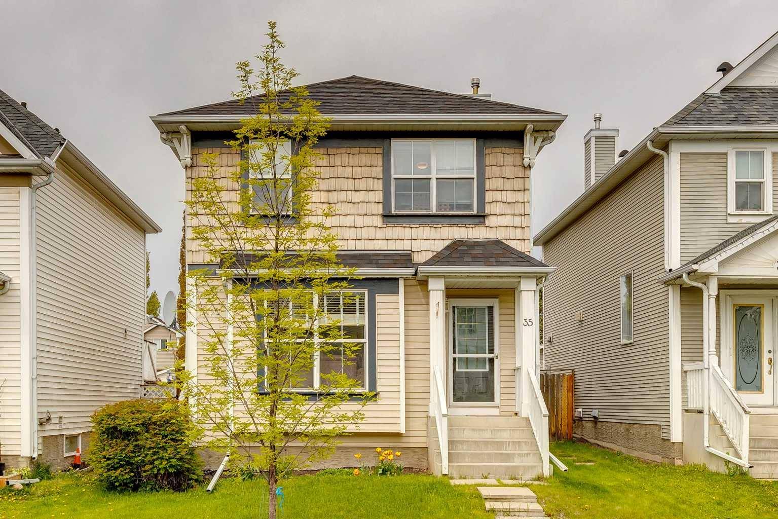 Calgary, AB T2Z 3L9,35 Prestwick CRES SE