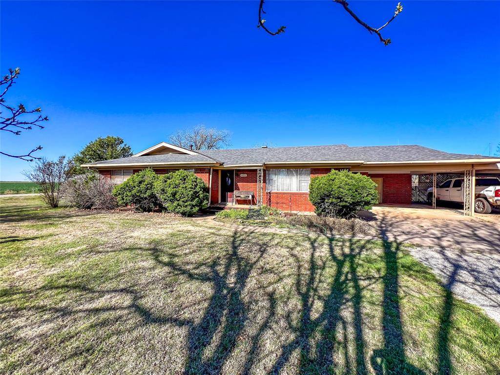 Weinert, TX 76388,405 S Breustedt Street