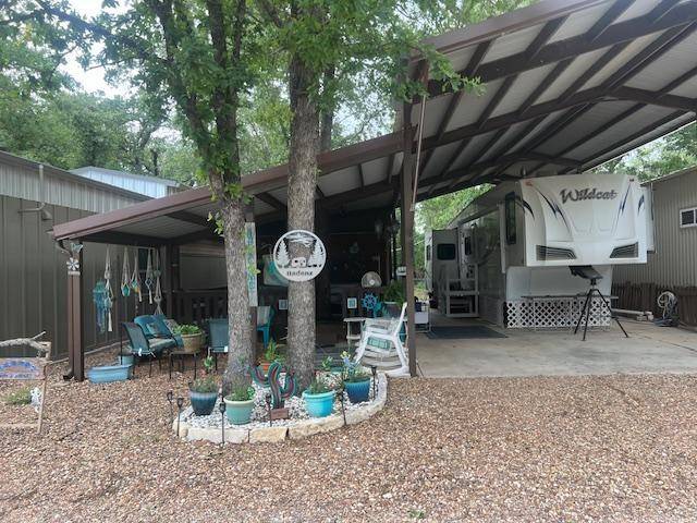 Granbury, TX 76049,5704 Cattle Barn Lane