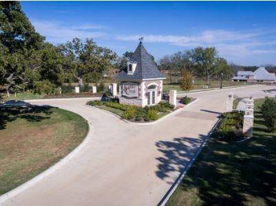 Denison, TX 75020,3820 Saddle Creek