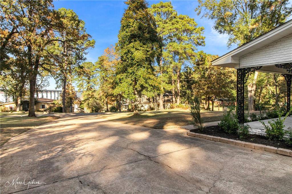 Shreveport, LA 71109,5409 Briarcliff Circle