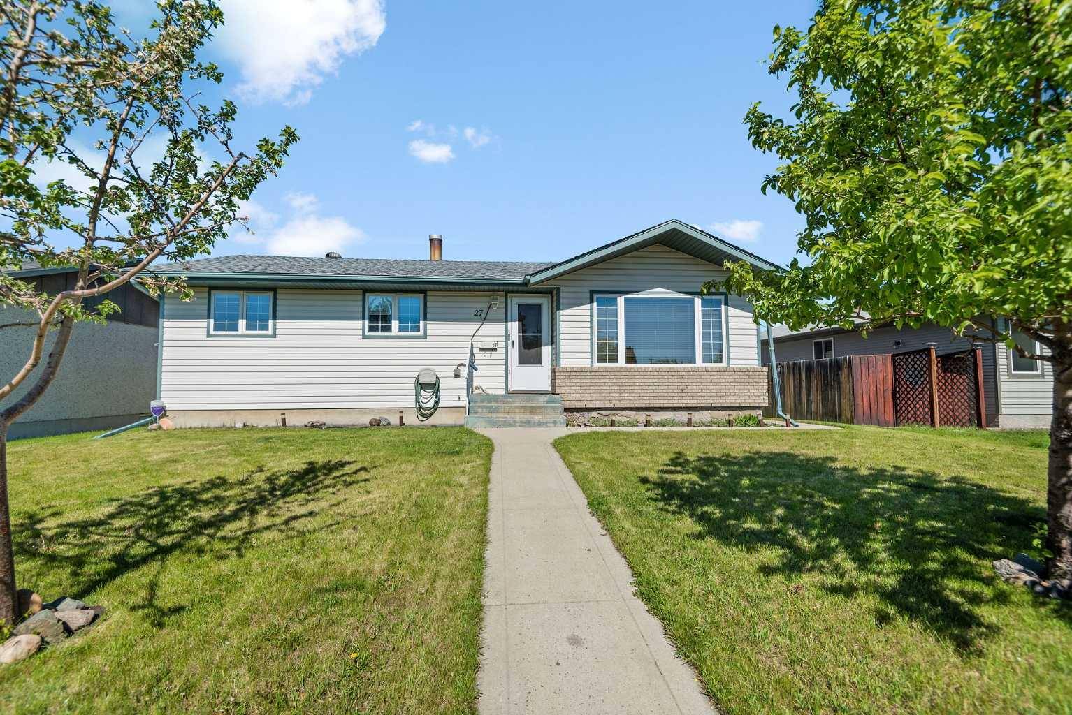 Red Deer, AB T4N 4A5,27 Freemont Close