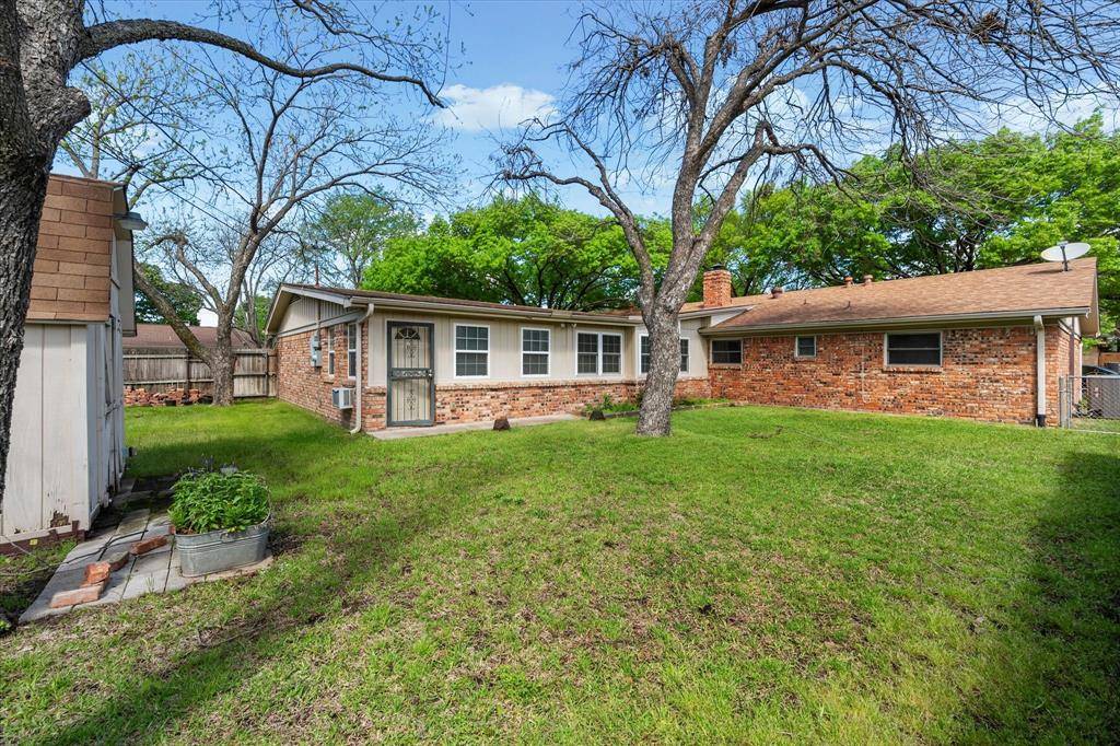 Arlington, TX 76012,1108 Byron Lane