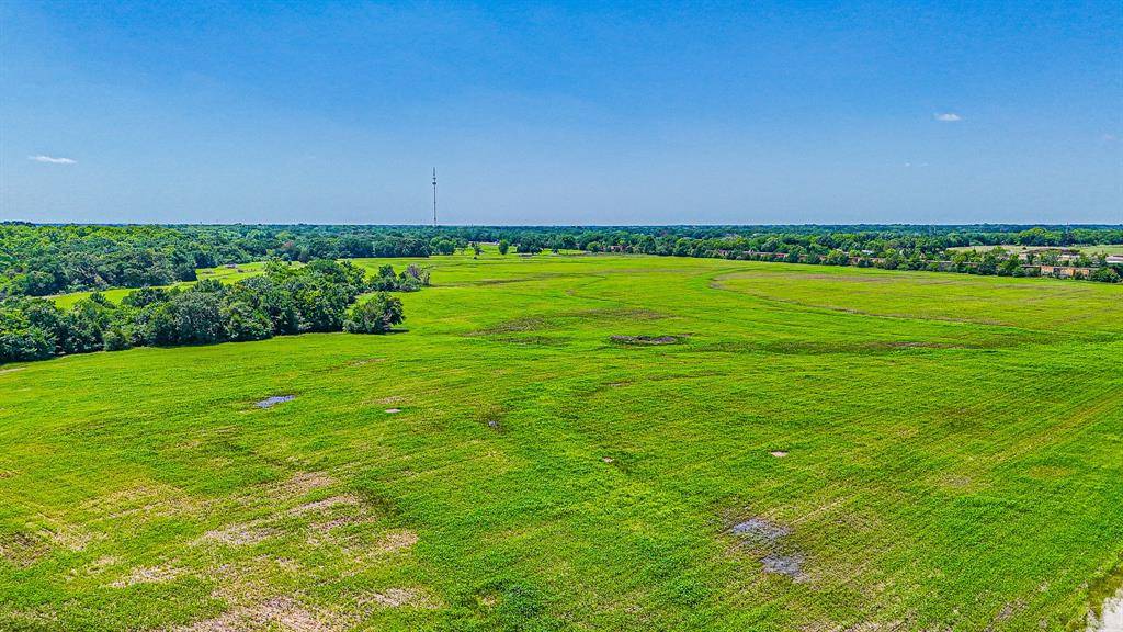 Kerens, TX 75144,301 County Road 0120