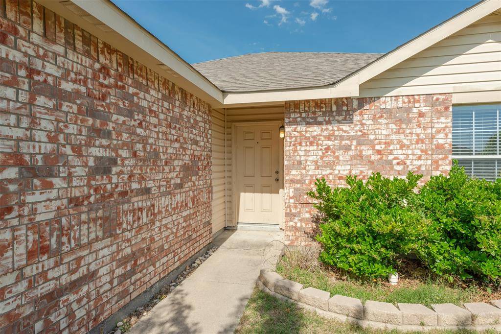 Fort Worth, TX 76052,14004 Silkwood Drive