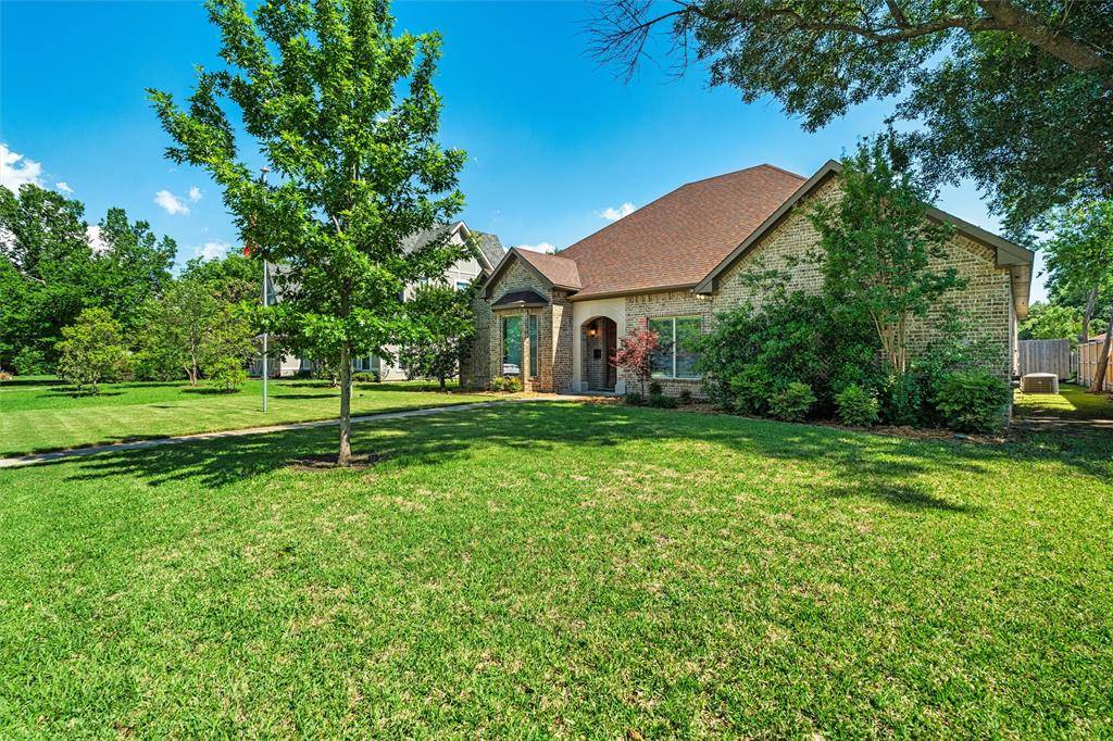 Farmers Branch, TX 75234,2956 Phyllis Lane