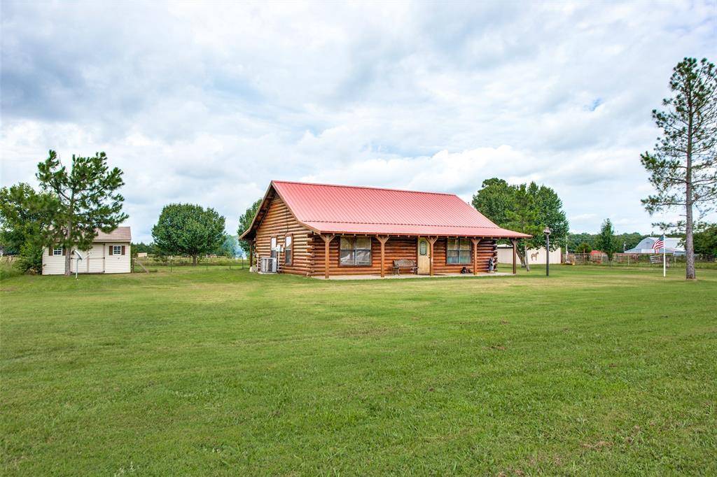 Bonham, TX 75418,364 County Rd 1435