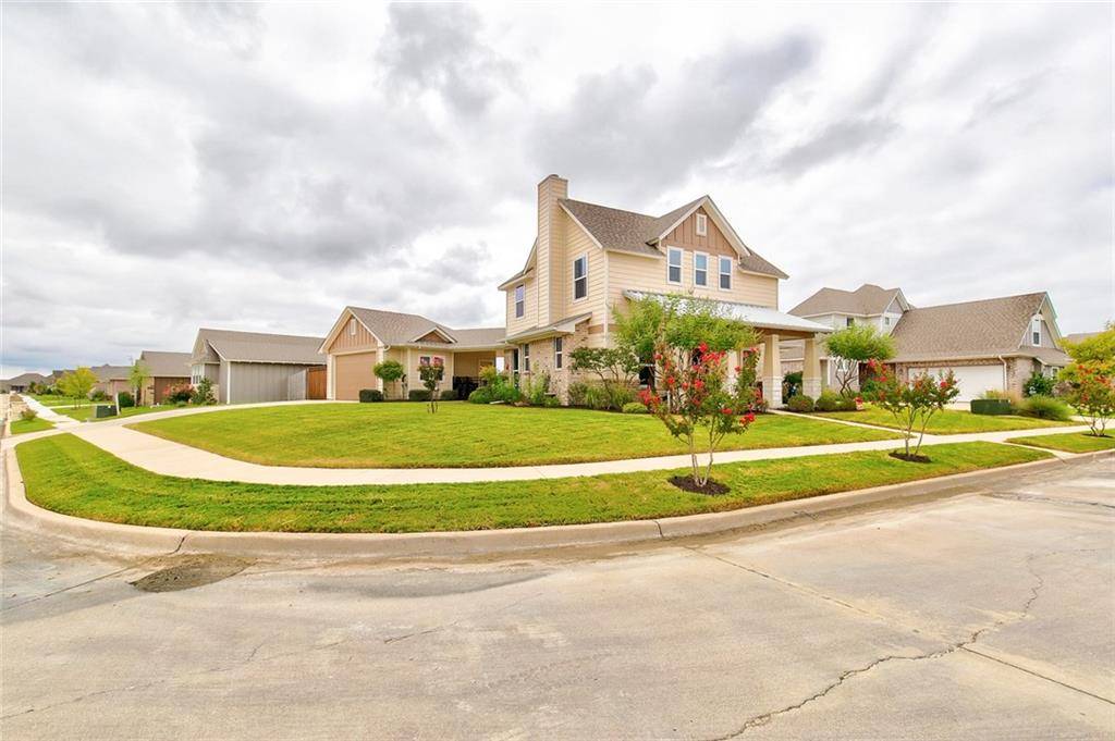 Glen Rose, TX 76043,206 Camelot Street